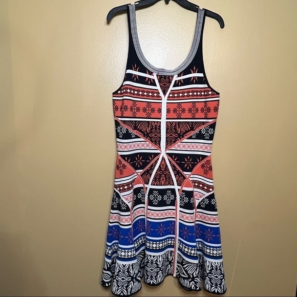 DIANE VON FURSTENBERG | Jersey Knit Dress - Picture 7 of 12